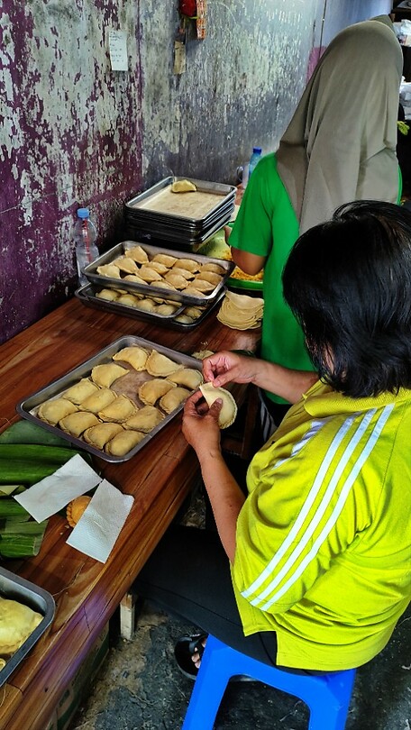 12 - Yogya - Snack Market 04