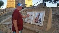 Spanje Moraira 2017 - 06 Waterval 26 Chester Himes memorial Castillo de Moraira