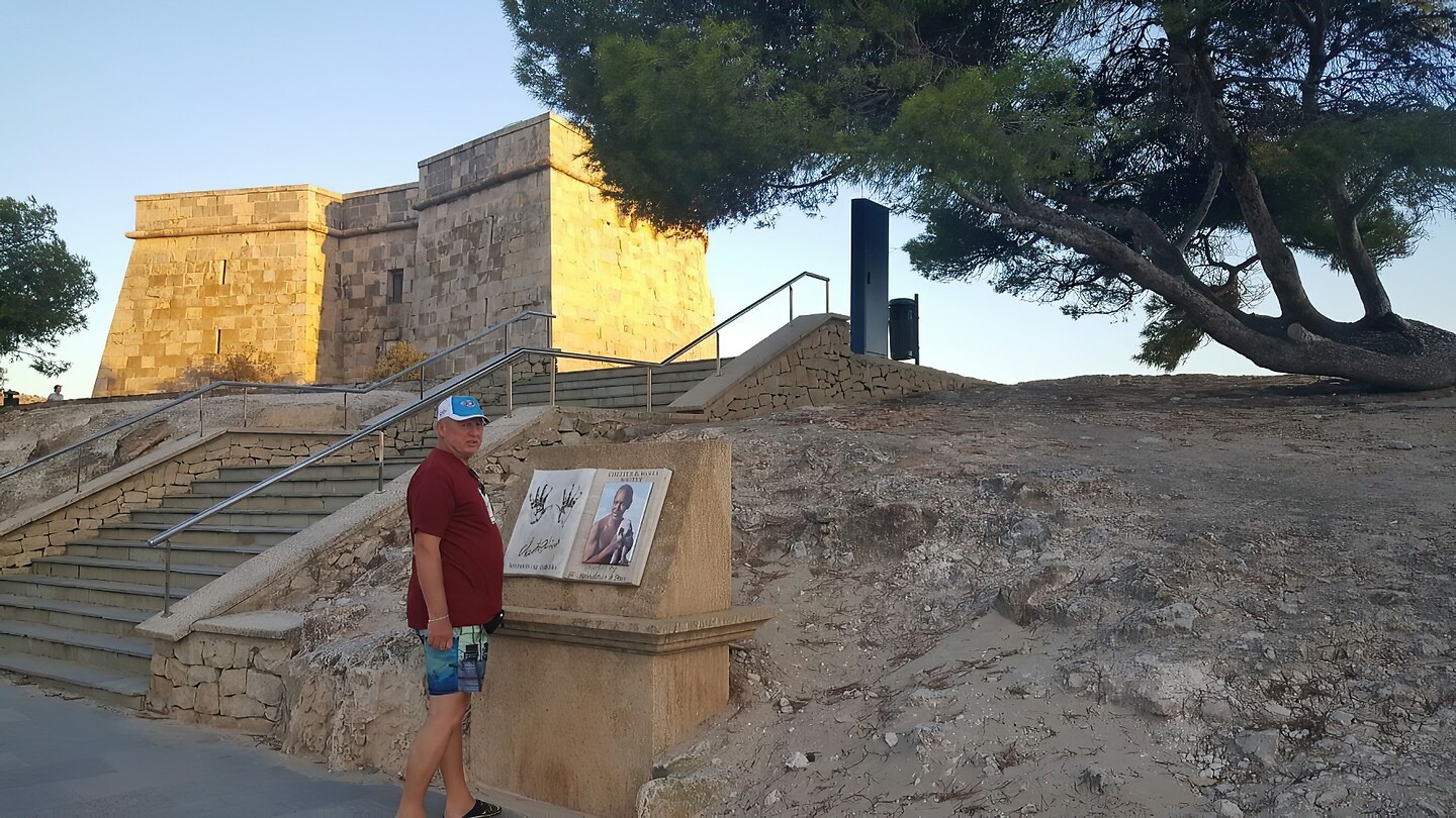 Spanje Moraira 2017 - 06 Waterval 27 Castillo de Moraira
