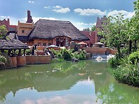 Eurodisney - Adventureland Hama 03 Restaurant Hakuna Matata