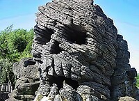 Eurodisney - Adventureland Isle 16 Skull Rock