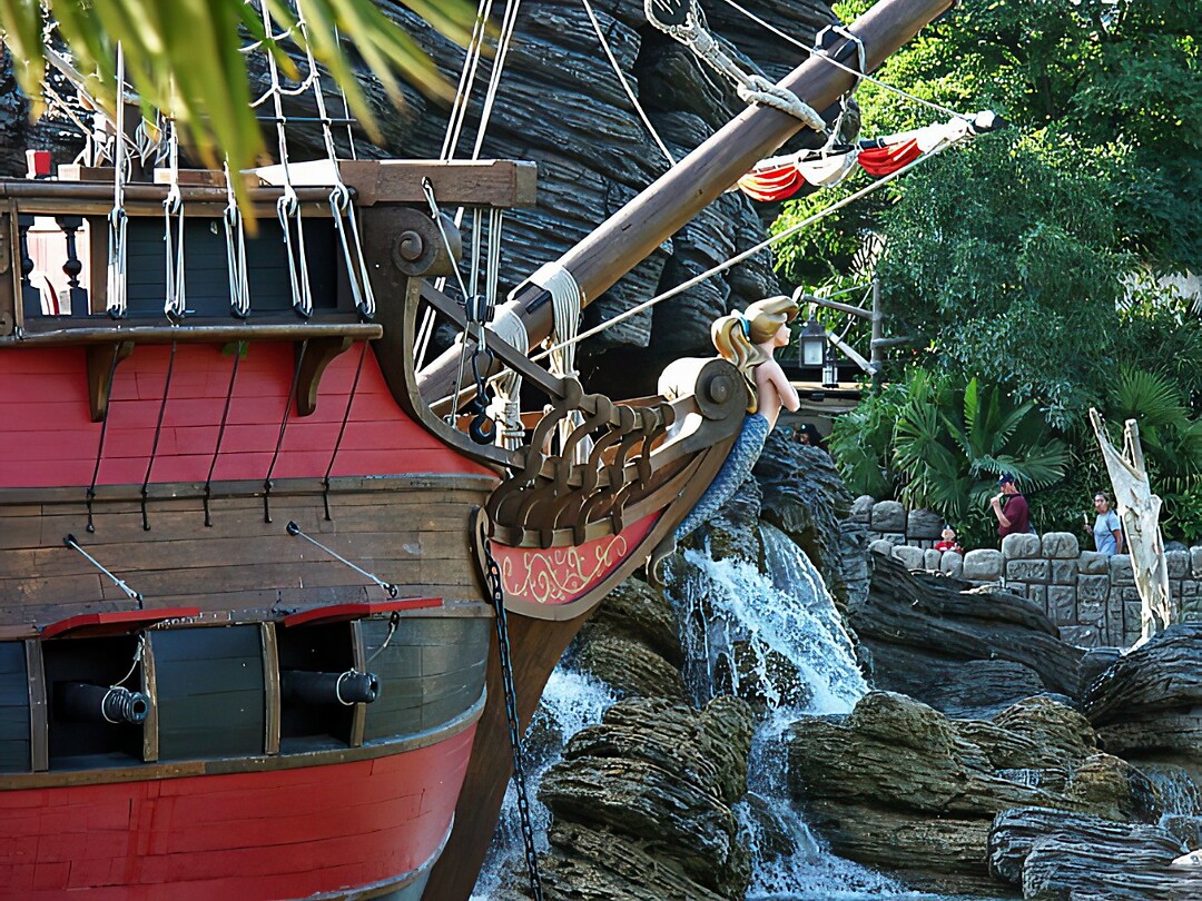 Eurodisney - Adventureland Piraat 03  Jolly Roger