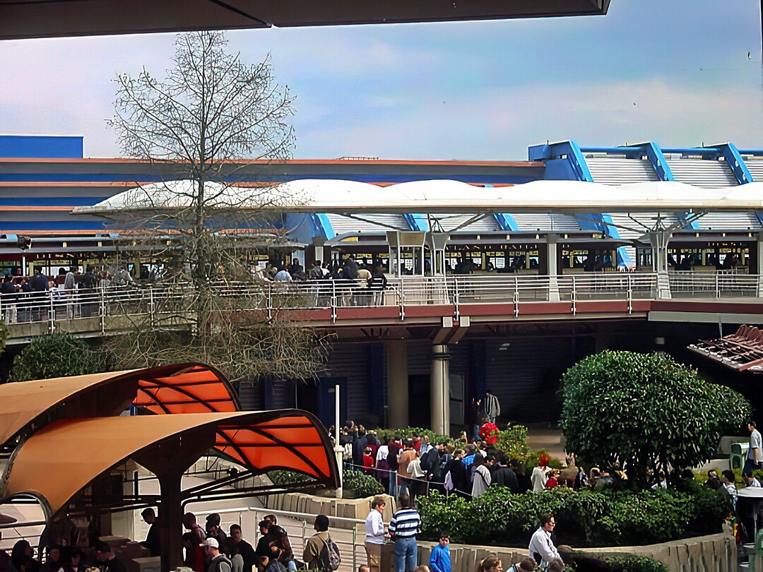 Eurodisney - Discoveryland Auto 06 Autopia