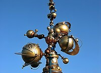 Eurodisney - Discoveryland Diversen 06 Orbitron Flying Machines