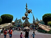 Eurodisney - Discoveryland Diversen 12 Orbitron Flying Machines
