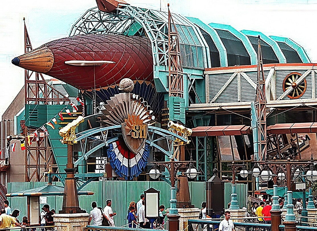 Eurodisney - Discoveryland Naut 02 Steampunk