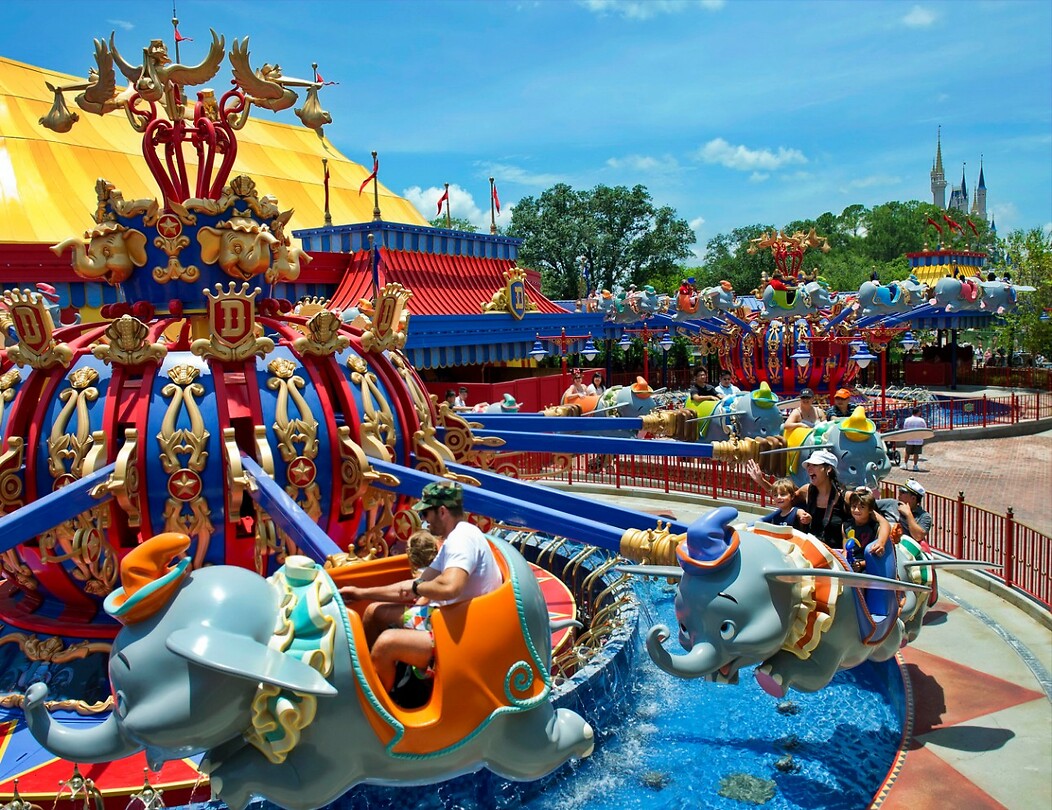 Eurodisney - Fantasyland Dum 03 Dumbo The Flying Elephant