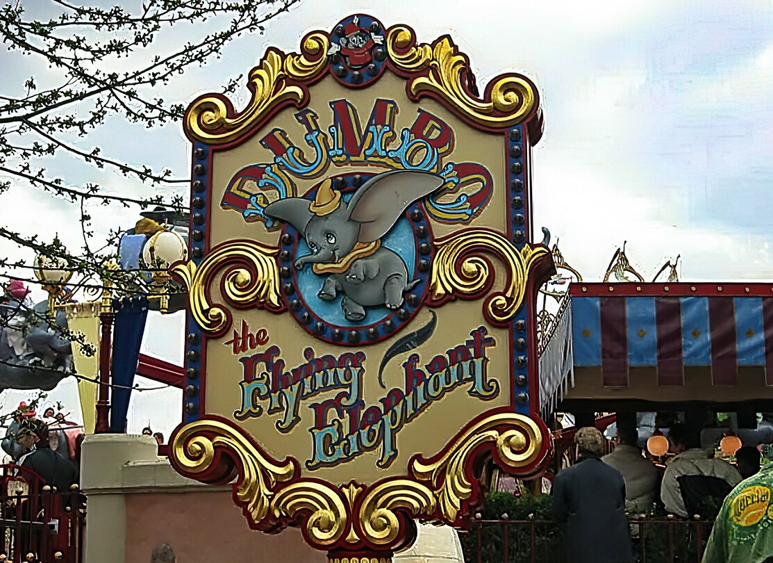 Eurodisney - Fantasyland Dum 07 Dumbo The Flying Elephant