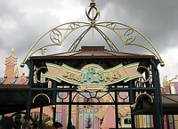Eurodisney - Fantasyland It's A Small World 02