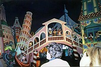 Eurodisney - Fantasyland It's A Small World 17