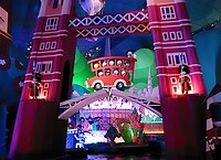 Eurodisney - Fantasyland It's A Small World 21