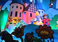 Eurodisney - Fantasyland It's A Small World 26