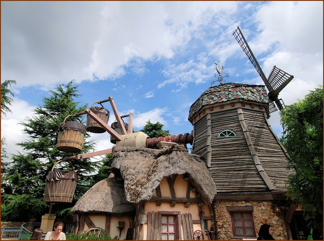 Eurodisney - Fantasyland Molen 06 The Old Mill