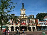 Eurodisney - Main Street 03 Disneyland City Hall