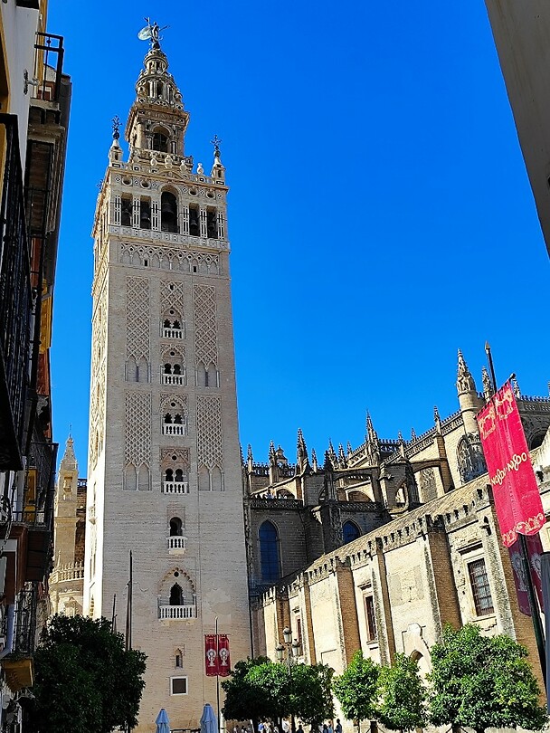 04 Giralda