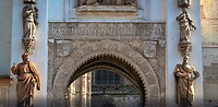 05 Santa Cruz Puerta Del Perdón Y Patio De Los Naranjos