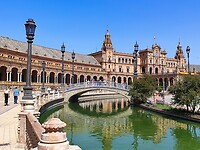 06 Plaza Espana Water 28