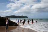 Hot water beach, hete voeten