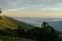 Uitzicht over het meer van Pokhara