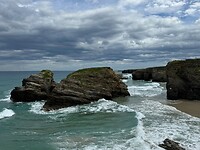 Playa de las Catedrales bij vloed