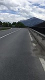 Afdaling vanuit Plans naar Landeck.