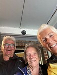 Schuilen voor de regen deel 3 bij Marie Louise