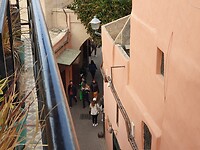 Marrakesh Museum van de Vrouw dakzicht smalle straatjes