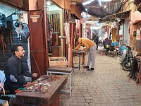 Marrakesh souk leerstraat