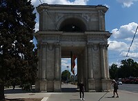 chisinau arc de triomf