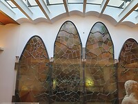 Palau Guell lichtinval voor centrale hal