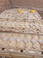 museum amzrou doosjes spijkertjes liggen klaar