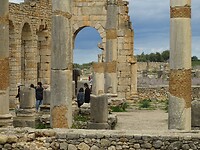 volubilis plein voor de kathedraal