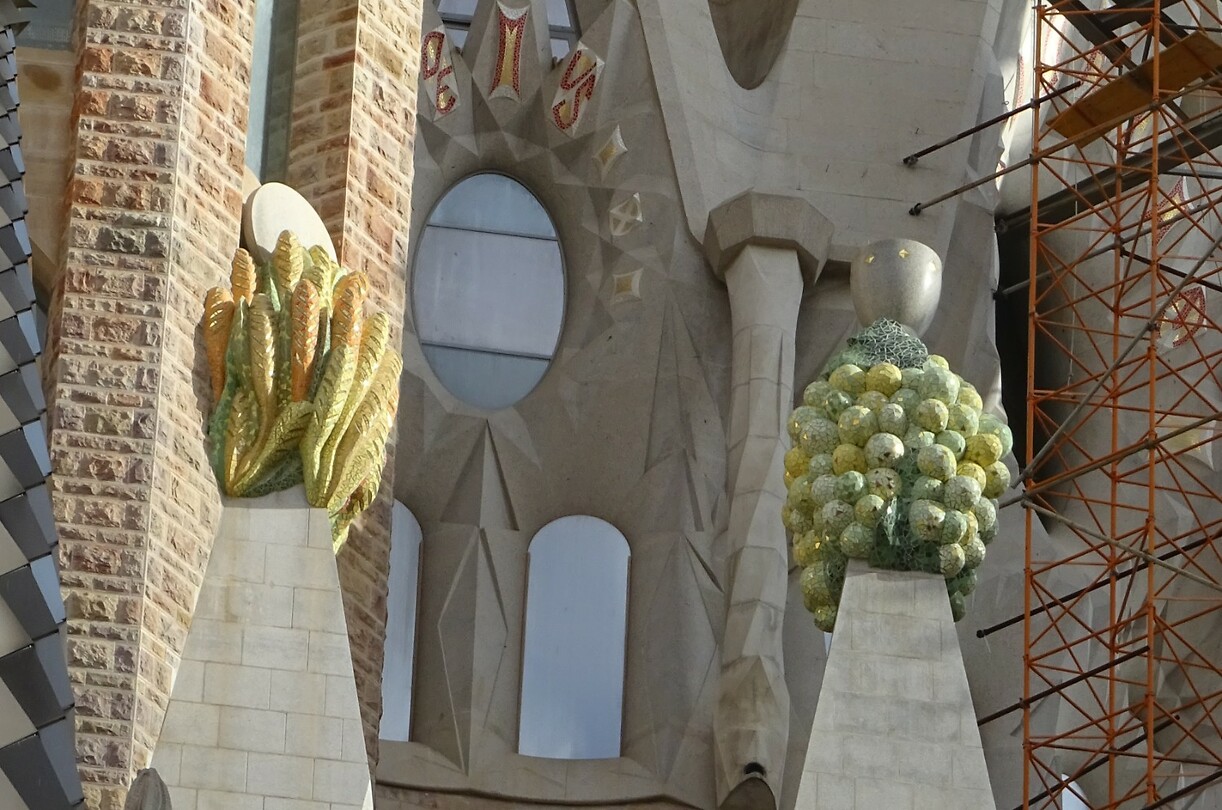 gaudi versieringen
