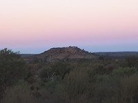 zonsopkomst mereenie loop road