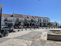 CDE1BC47-0884-4EC8-86C9-D0CFA100EF59