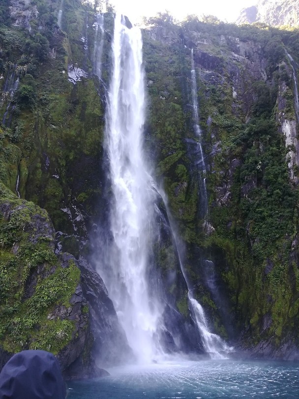 Milford sound grote waterval