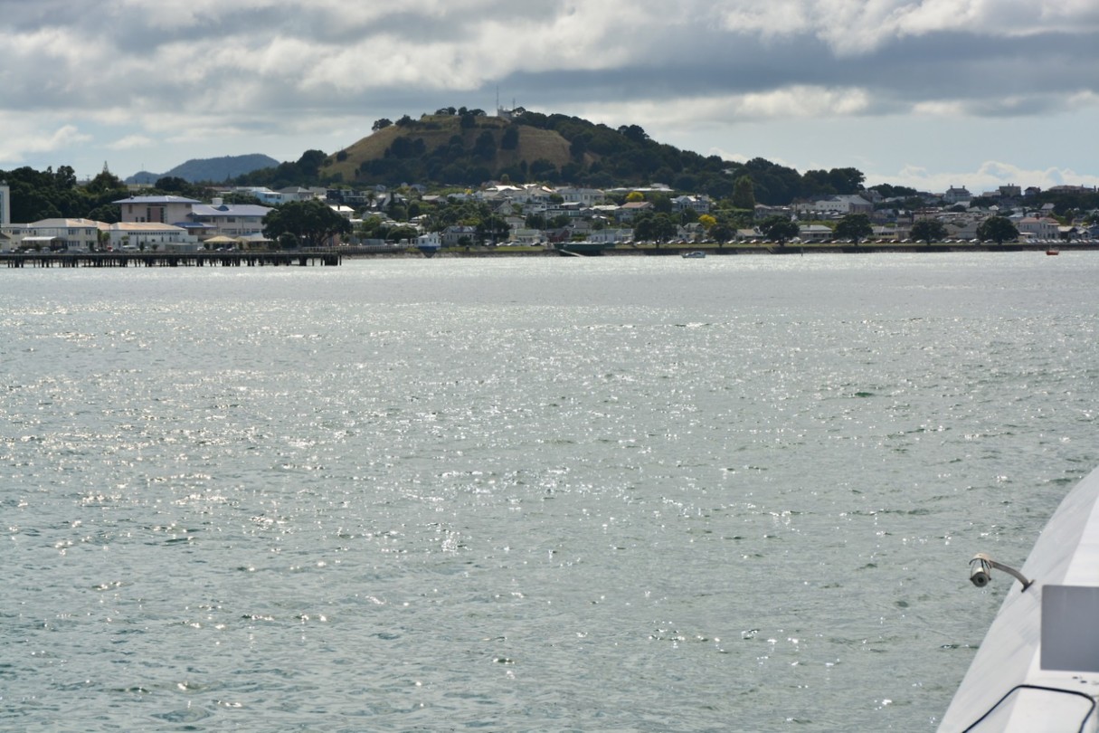 Devonport north head vanaf de veerboot.