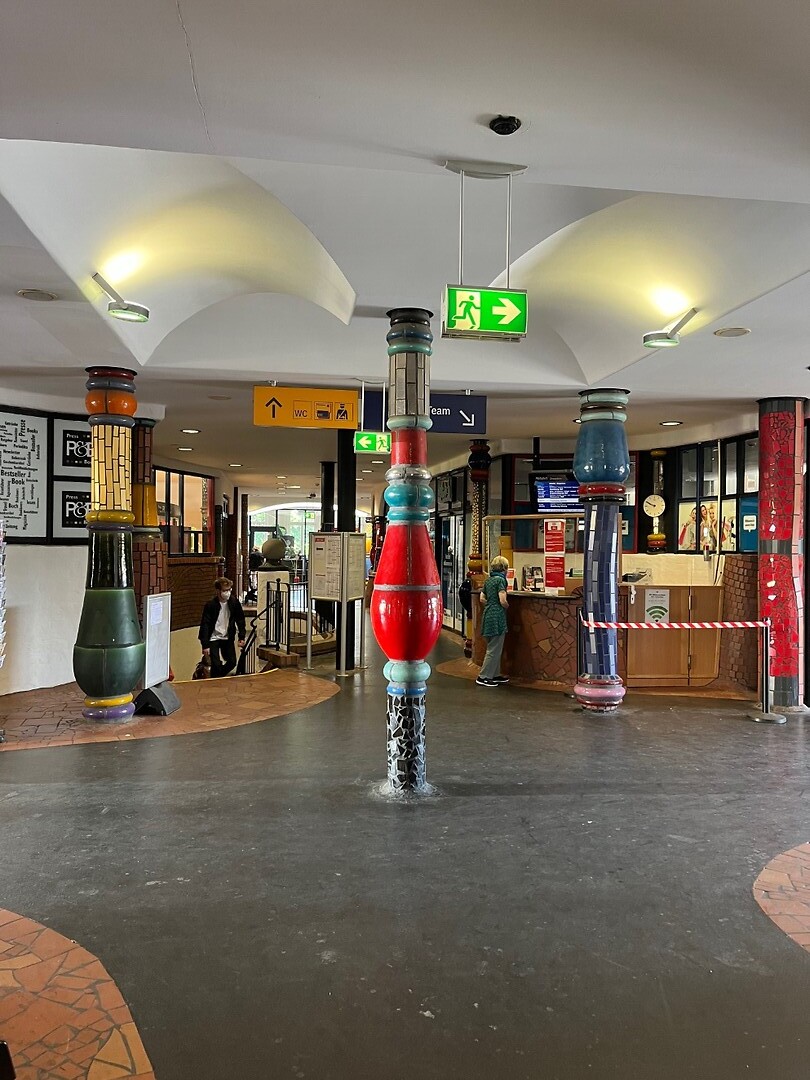 Stationshal