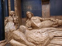 Grafmonument cathedral