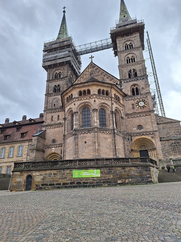 Dom