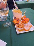 Hapje bij de borrel