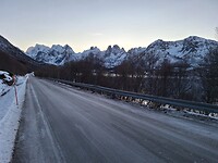 In de verte lofoten