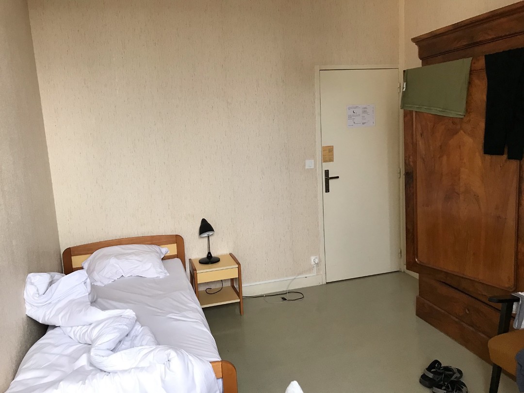 Kamer met lavabo
