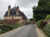 Nog een beeld van Apremont-sur-Allier