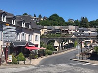 Uzerche is een prachtig stadje