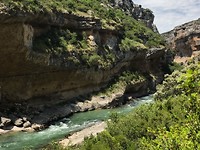 Rivier door de kloof