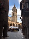 De kerk van Los Arcos