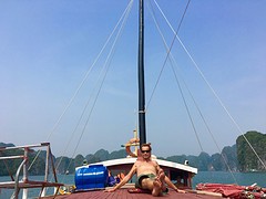 W on deck relaxen