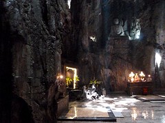 De tempel bij Marble Mountain