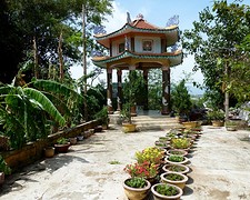 Pagode @ Marble mountain